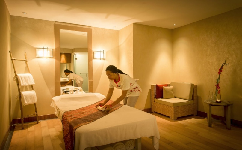 Lagos Continental Hotel photo 35