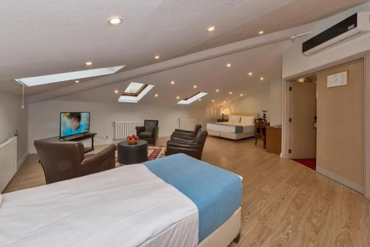 Standard Family room