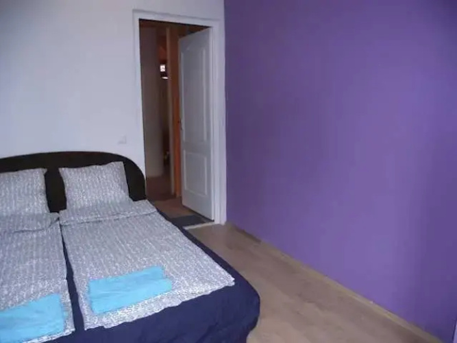 Live Hostel
