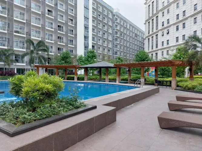 NAIA Terminal, Newport, Pasay, 5-star Condo