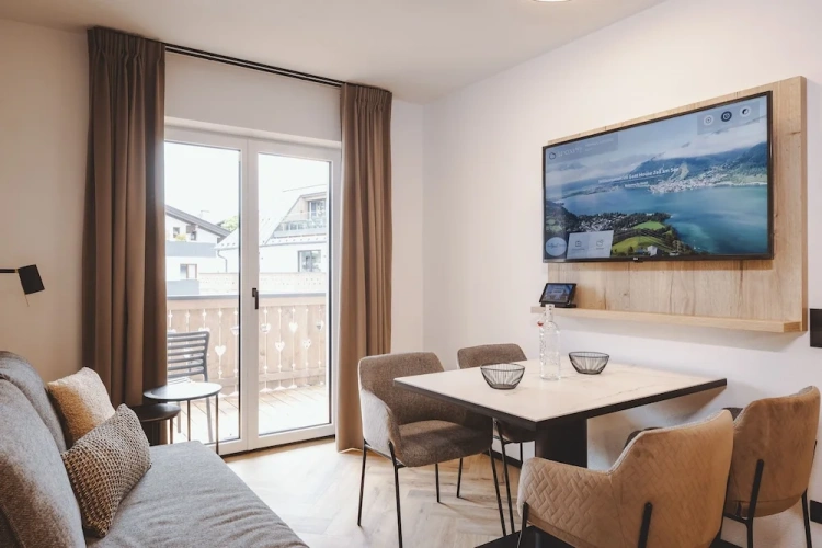 1 Bedroom Suite with balcony