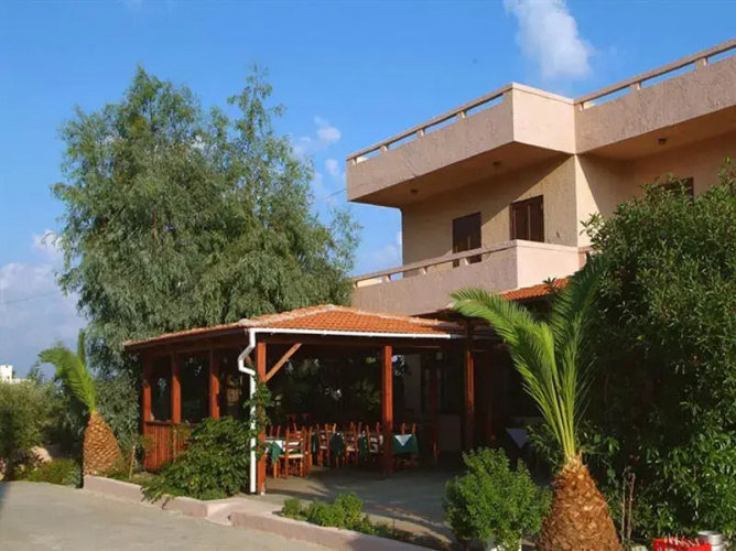 Irini Hotel