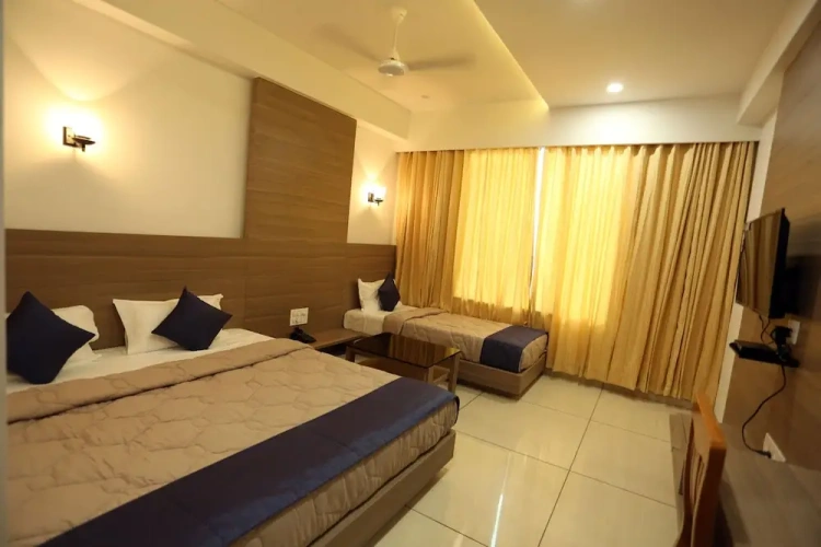 Classic Triple room