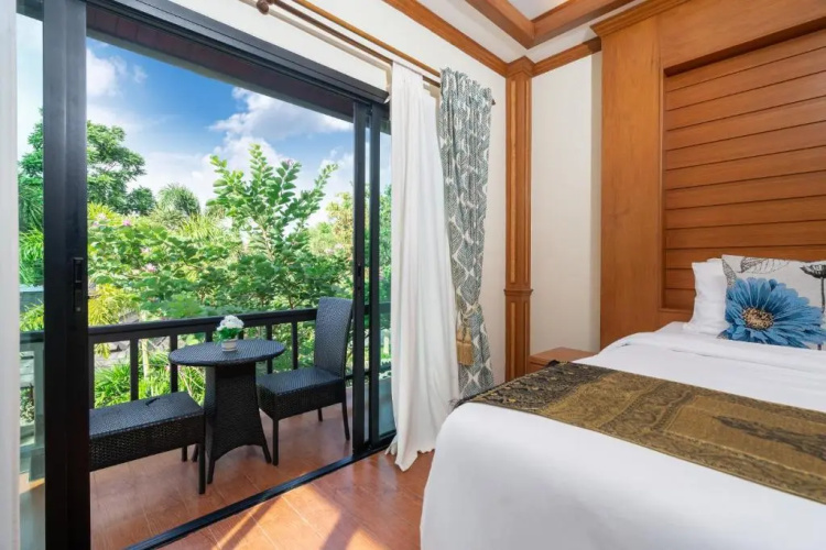 Private Villas Bangtao