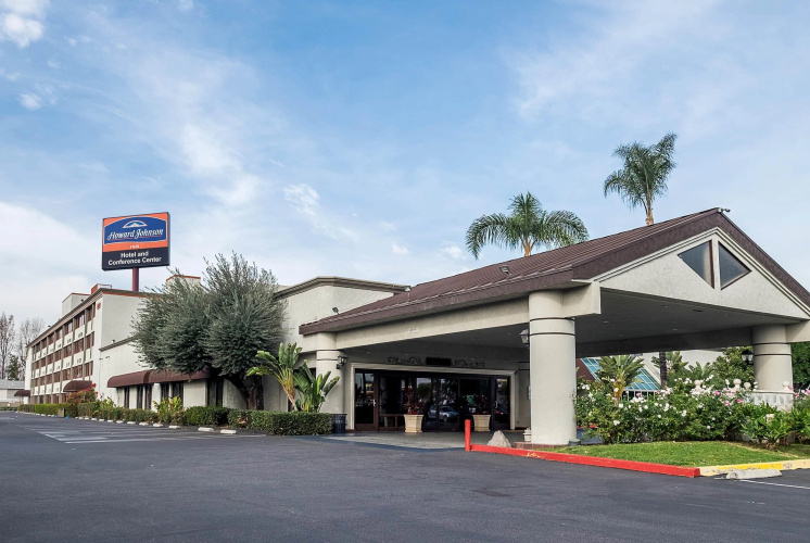 Howard Johnson by Wyndham Fullerton/Anaheim Conference Cntr