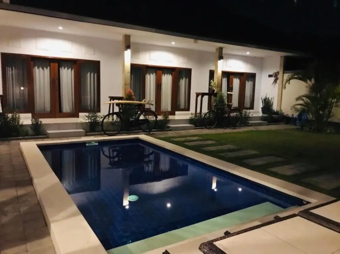 2 Bedrooms Villa