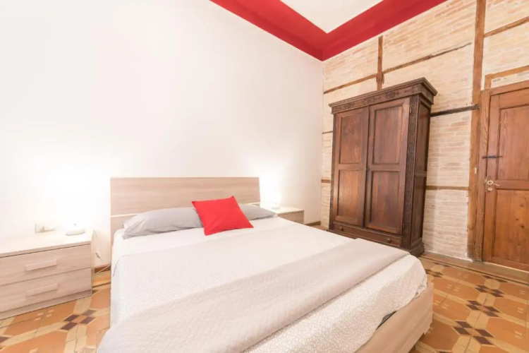 Appartamento Genovesi . Intero apt . Wifi . AC