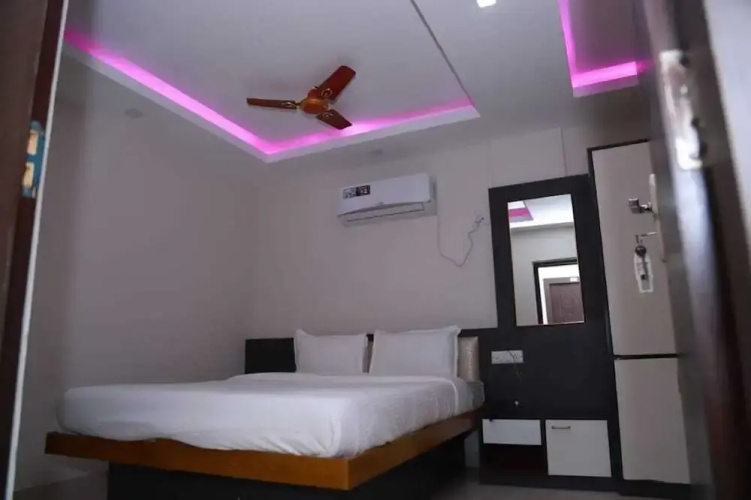 Hotel Echo Palace