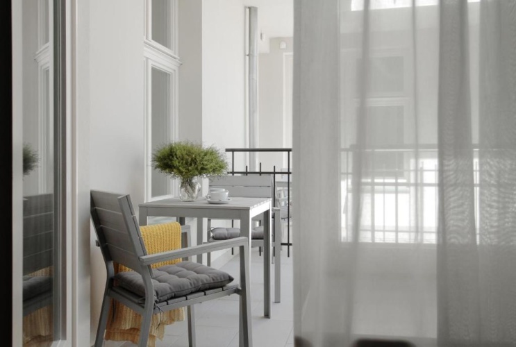 1 Bedroom Apartment
