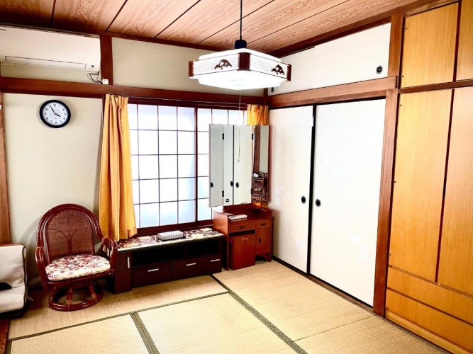 Economy Triple room