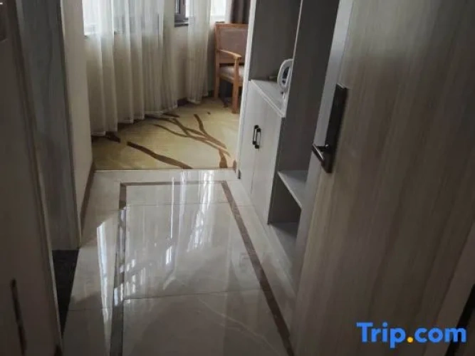 Premier room