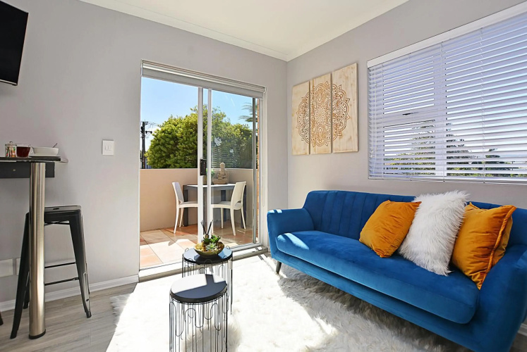 Modern Studio Apartment in Blouberg