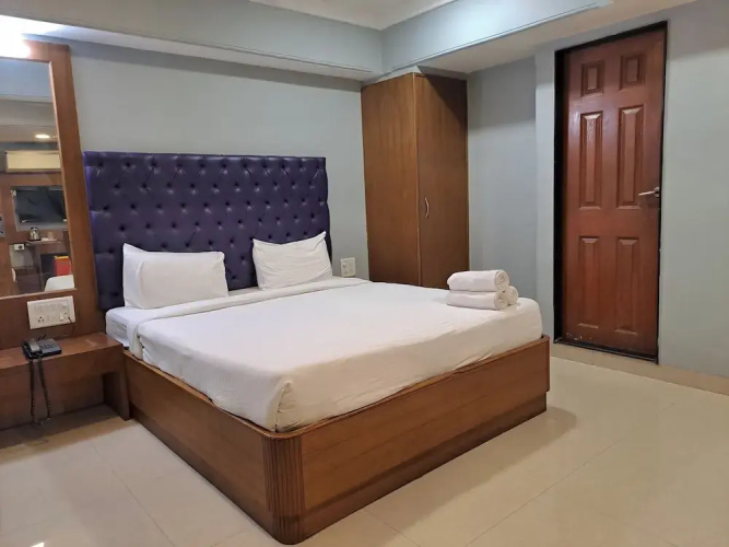 Hotel Cruz Royale
