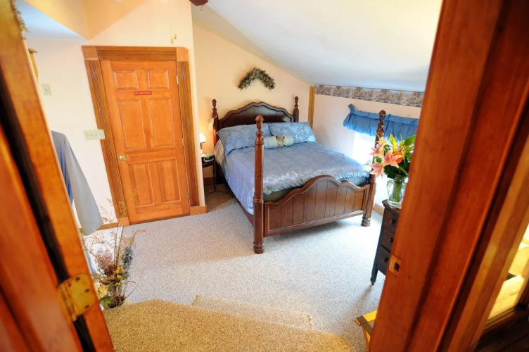 Wildflowers Inn