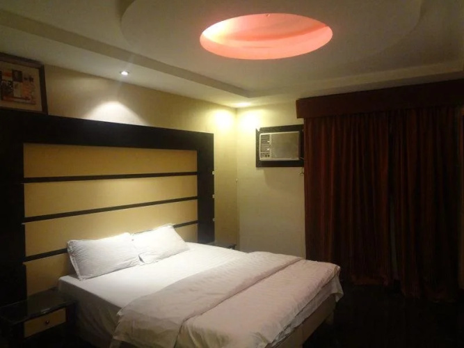 Taj Toleen Apartment