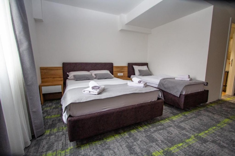 Deluxe Triple room