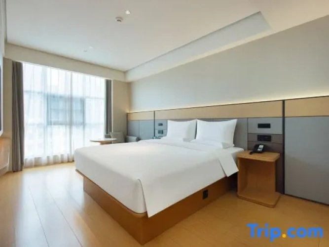 Deluxe Double Suite