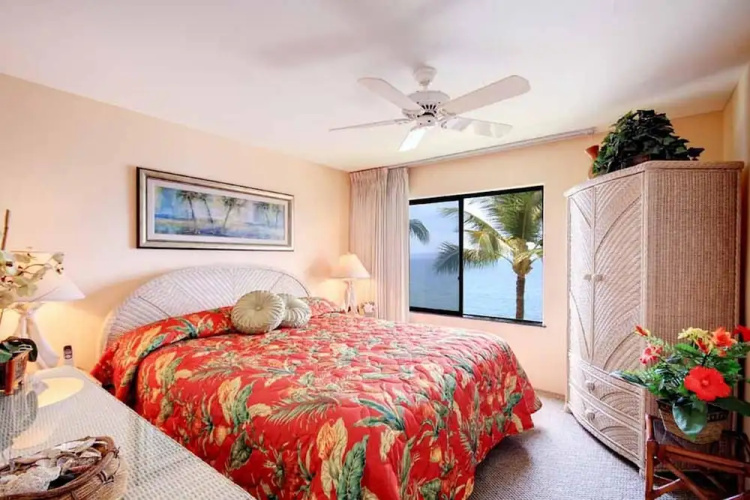 Kihei Beach #409 by Ali'i Resorts