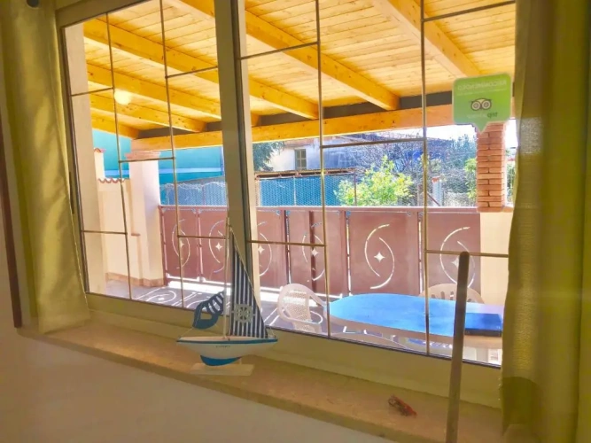 2 Bedrooms Villa