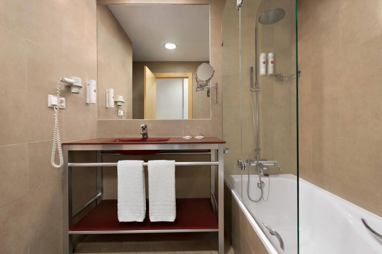 Ramada by Wyndham Madrid Getafe photo 13