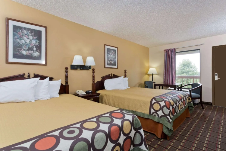 Standard Quadruple room