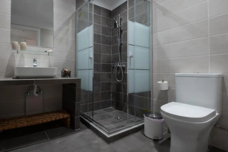 2 Bedrooms Basement Apartment