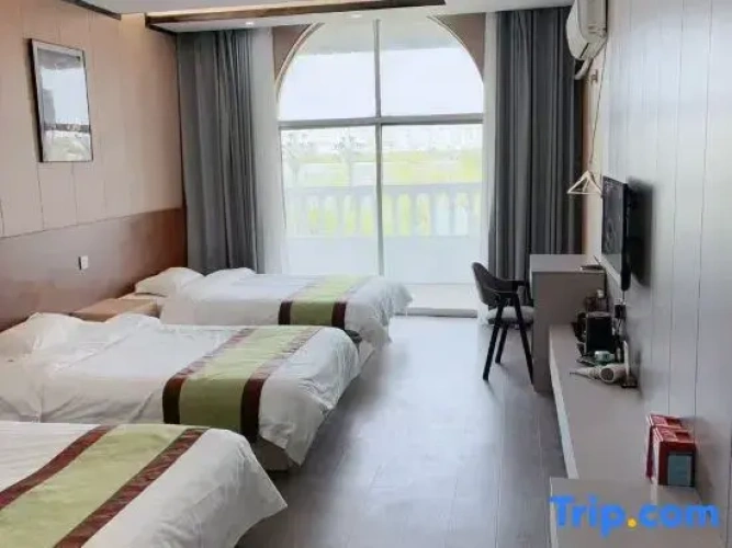 Premium Triple room