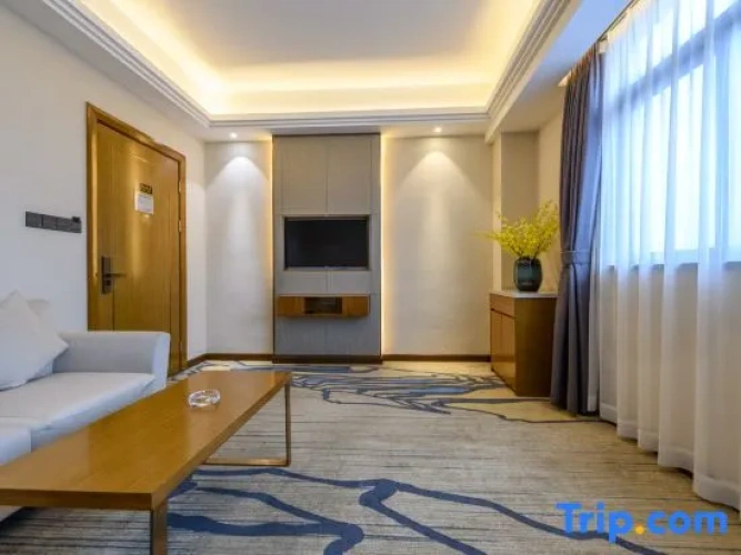 Luxury Double Suite