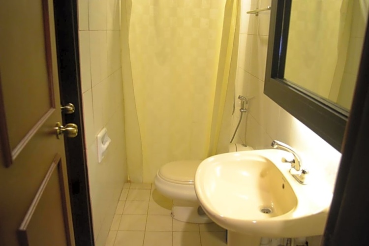 2 Bedrooms Villa