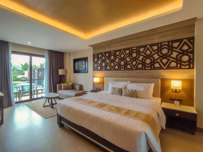 Deluxe Double room with pool view