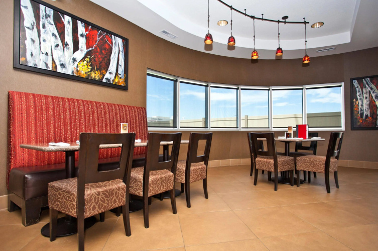 Best Western Premier Freeport Inn Calgary Airport photo 35