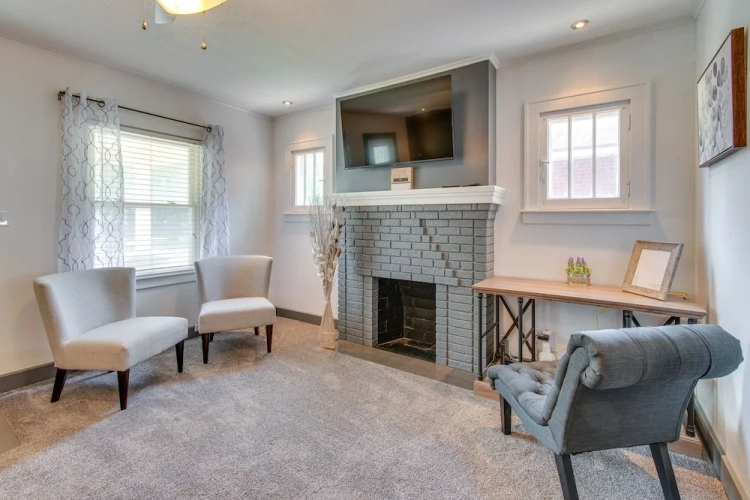 2 Bedrooms Cottage