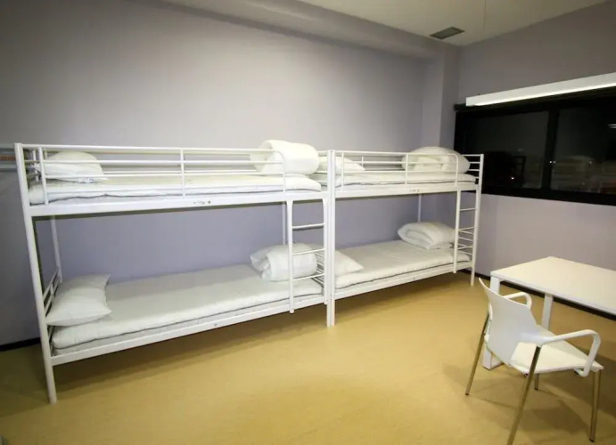 Vigo Beds & Rooms