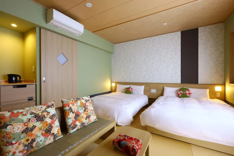 Deluxe Twin room