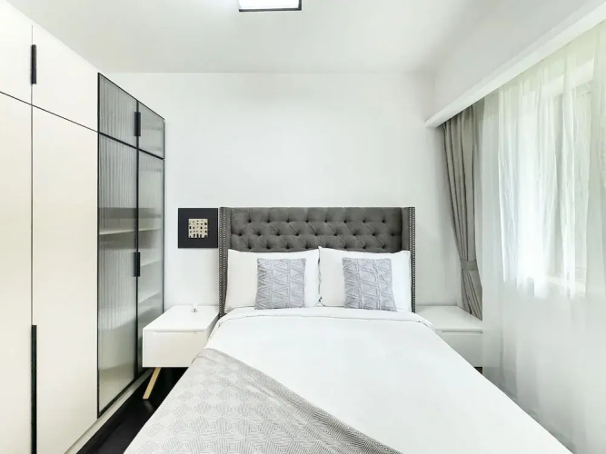Tyms 3BR 2BA Apt West NanjingRD Line2 14