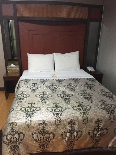 Equus Motel