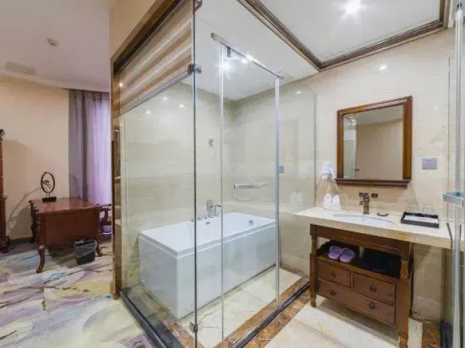 Ganglong Hotel