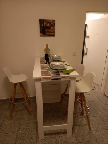 Apartment near downtown