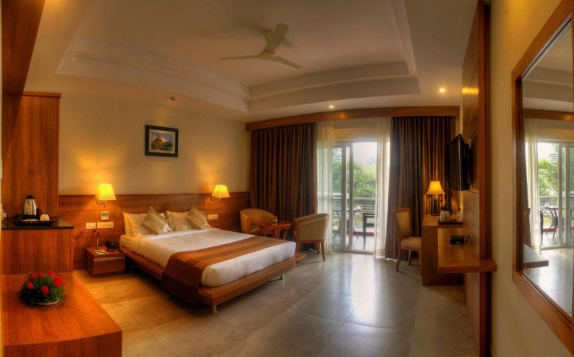 Standard Triple Family room with balcony