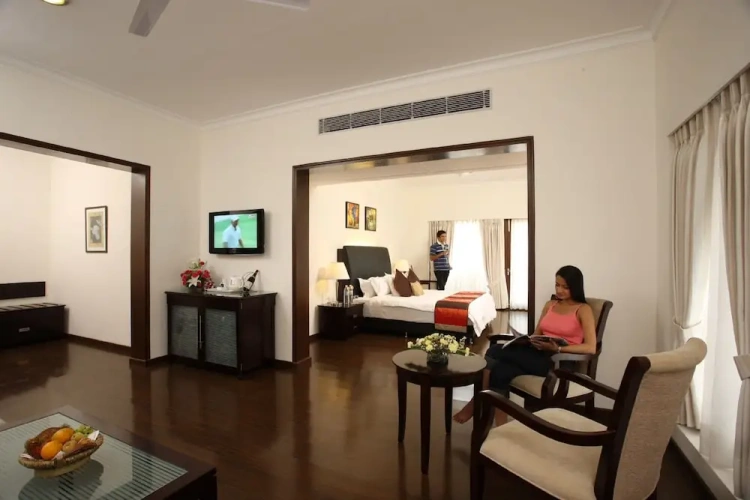 Suite with balcony