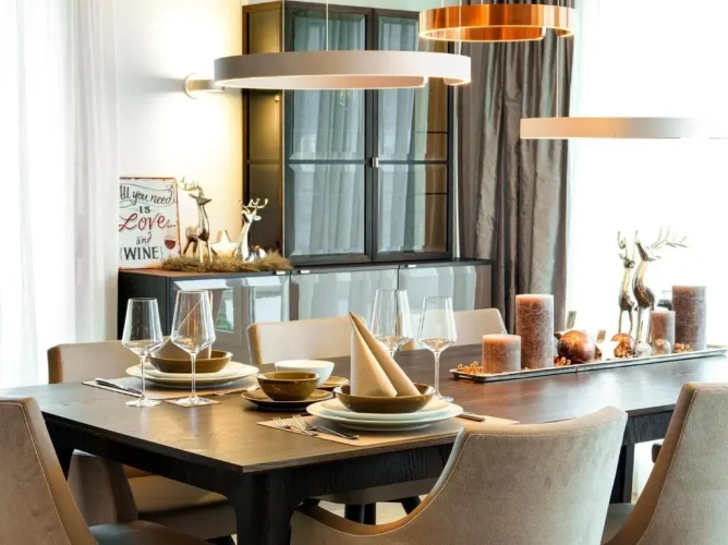 3 Bedrooms Apartment