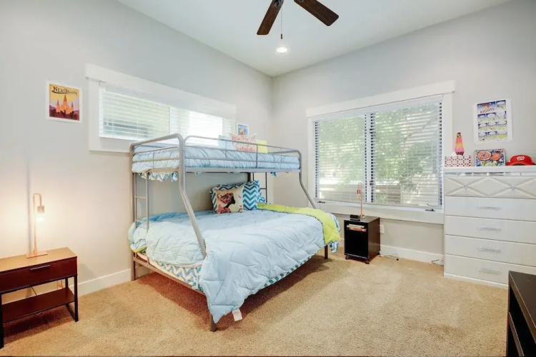 Bright and Modern Rental in Austin by RedAwning