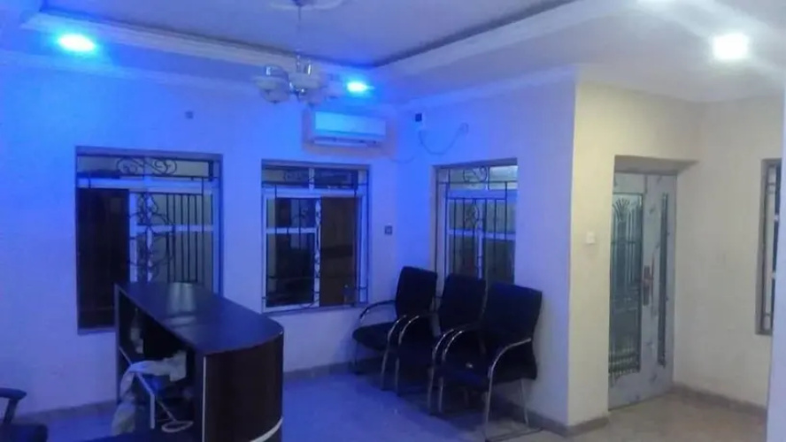 Fara Hotel & Suite