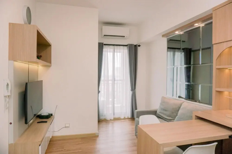 Modern Look 2Br Apartment M-Town Residence