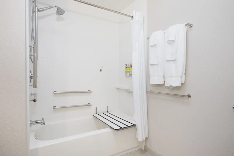 Deluxe Double Suite