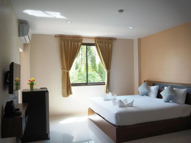 Regent Room
