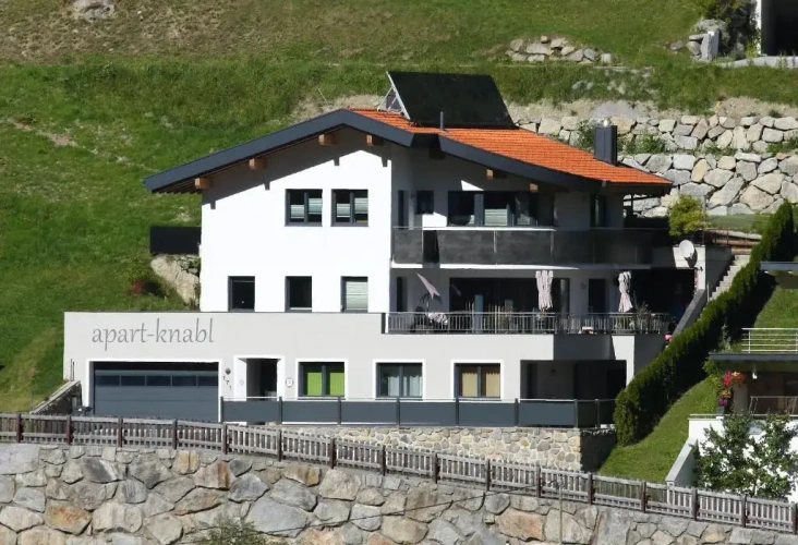 2 Bedrooms Double Apartment