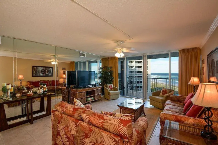 Shoreline 2054 Condo by RedAwning