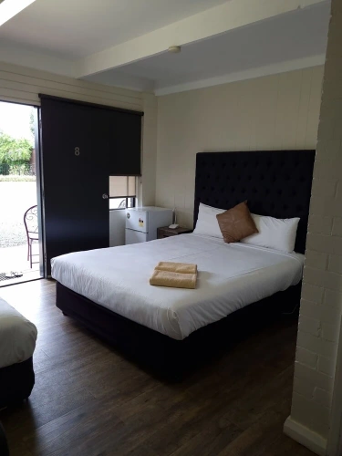 Economy Twin room