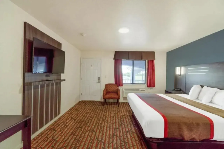 High Five Inn Killeen-Forthood